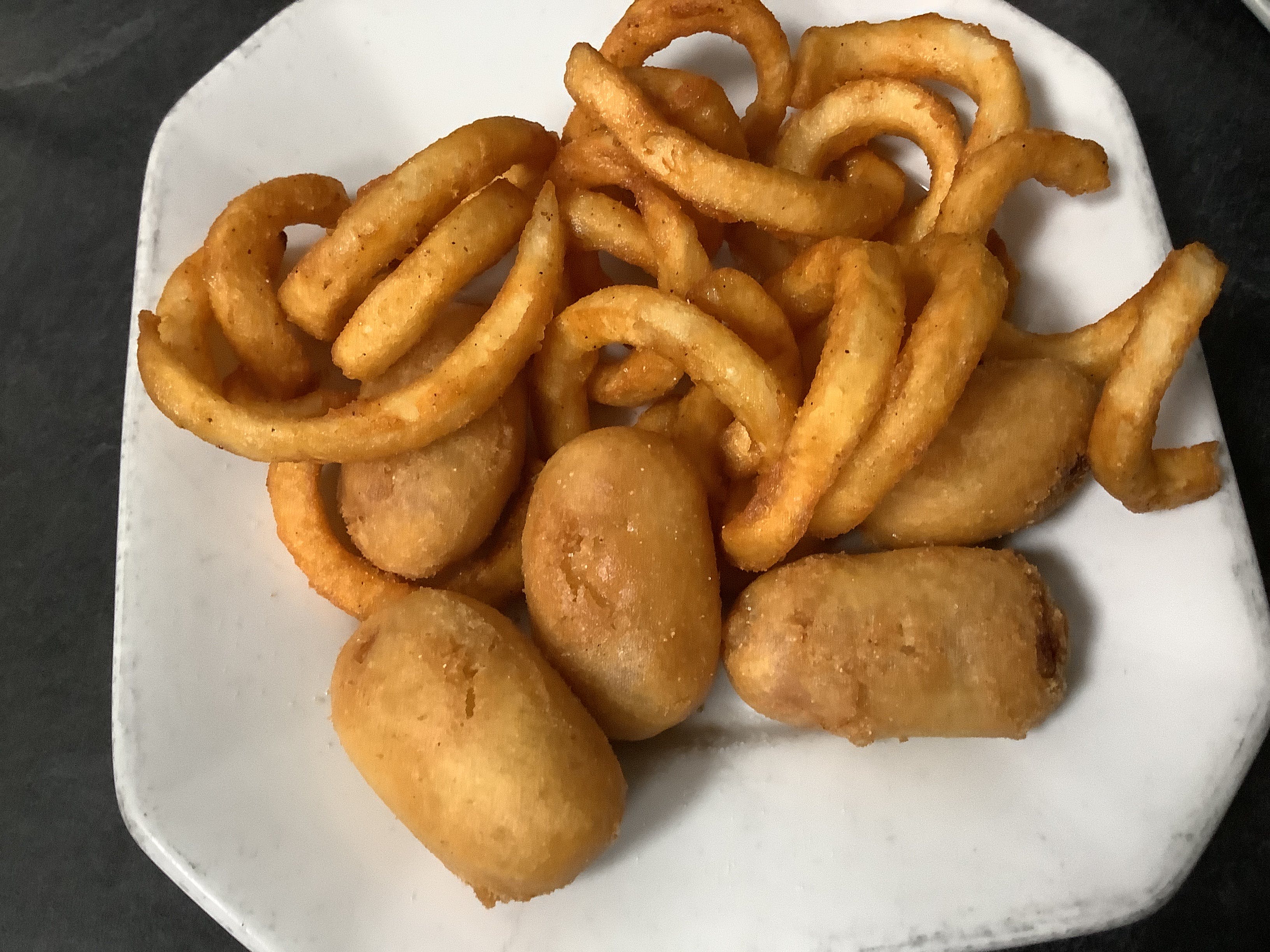 Order Kid's Mini Corn Dogs - 6 Pieces food online from Pizza Garden store, Manitowoc on bringmethat.com