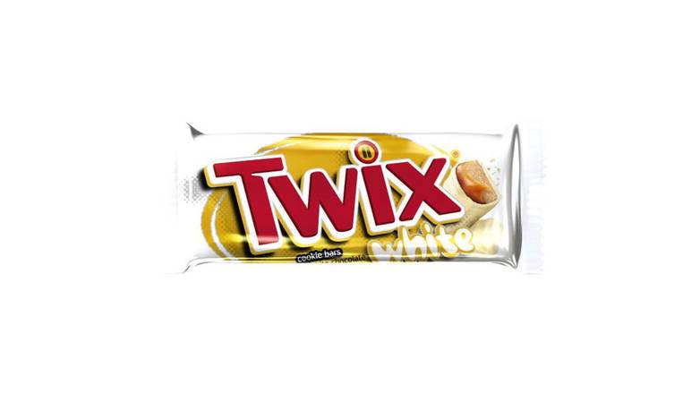 Order Twix, White Chocolate Cookie Candy Bar food online from Route 7 Food Mart store, Norwalk on bringmethat.com
