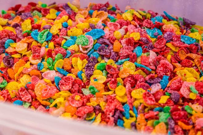 Order Fruity Pebbles food online from Fun Diggity Funnel Cakes store, Los Angeles on bringmethat.com