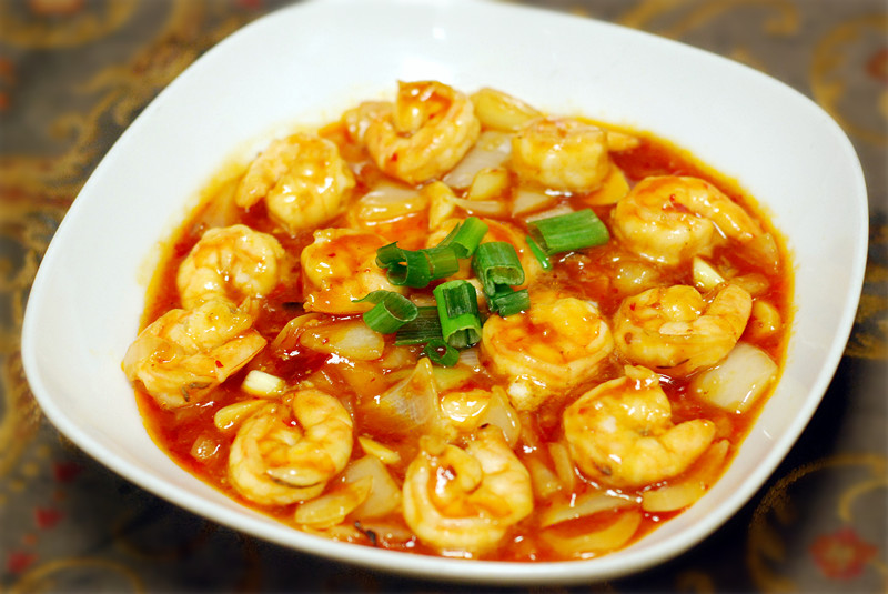 Order Sweet and Pungent Shrimp 乾燒蝦仁 food online from 101 Taiwanese store, Reno on bringmethat.com