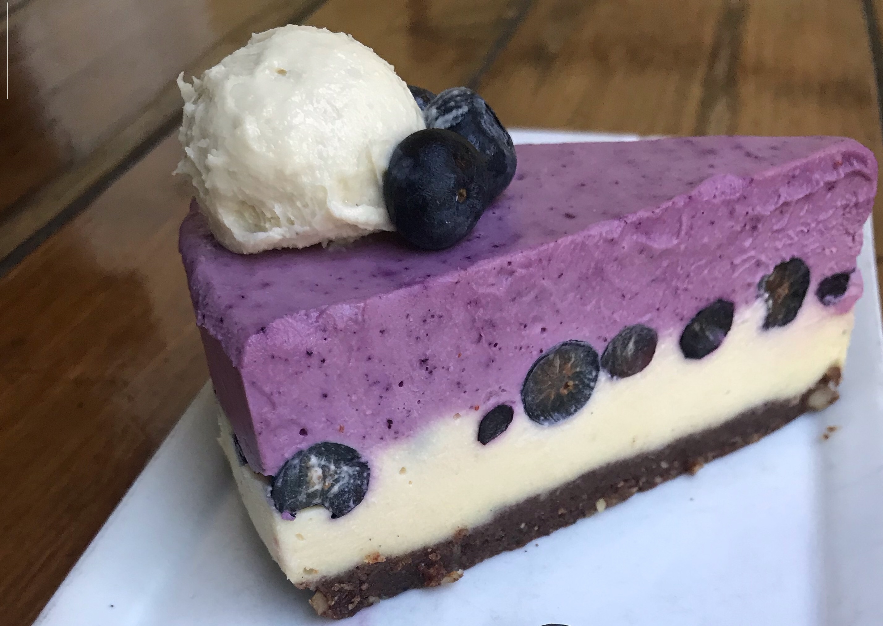 Order Blueberry Cheesecake food online from Suncafe Organic store, Studio City on bringmethat.com