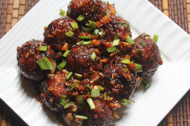 Order Vegetable Manchuria food online from Mayuri Express store, Houston on bringmethat.com