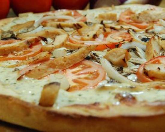 Order Chicken Garlic Veggie Pizza (16" Extra-Large) food online from Stefano's Pizza store, San Anselmo on bringmethat.com