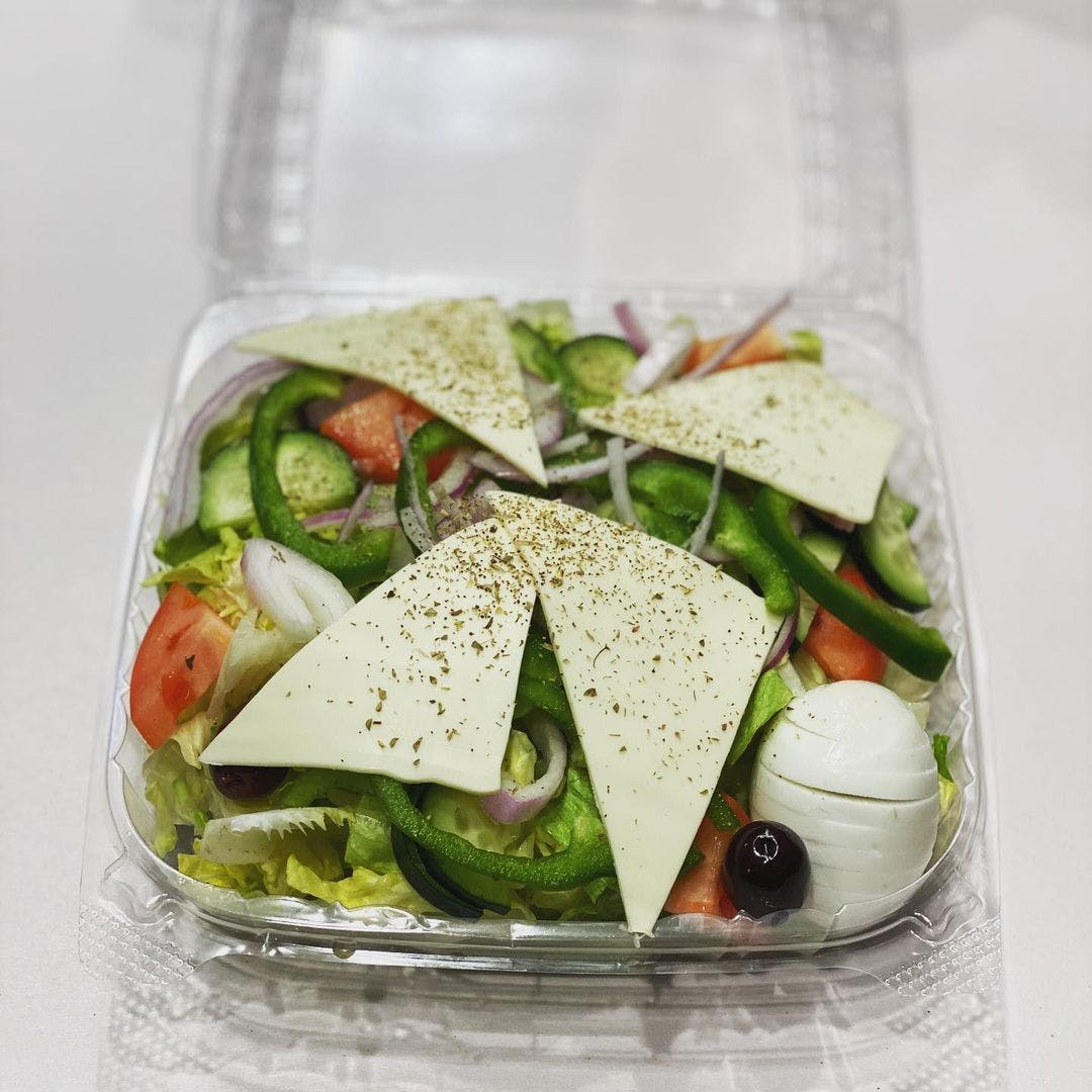 Order Garden Salad - Salad food online from Shef's Pizza & Deli store, Philadelphia on bringmethat.com