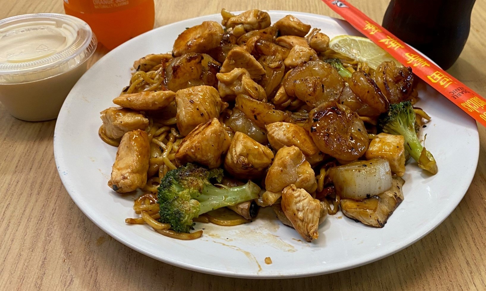 Order 50. Chicken and Shrimp Noodles food online from Tokyo Grill Express store, Greer on bringmethat.com