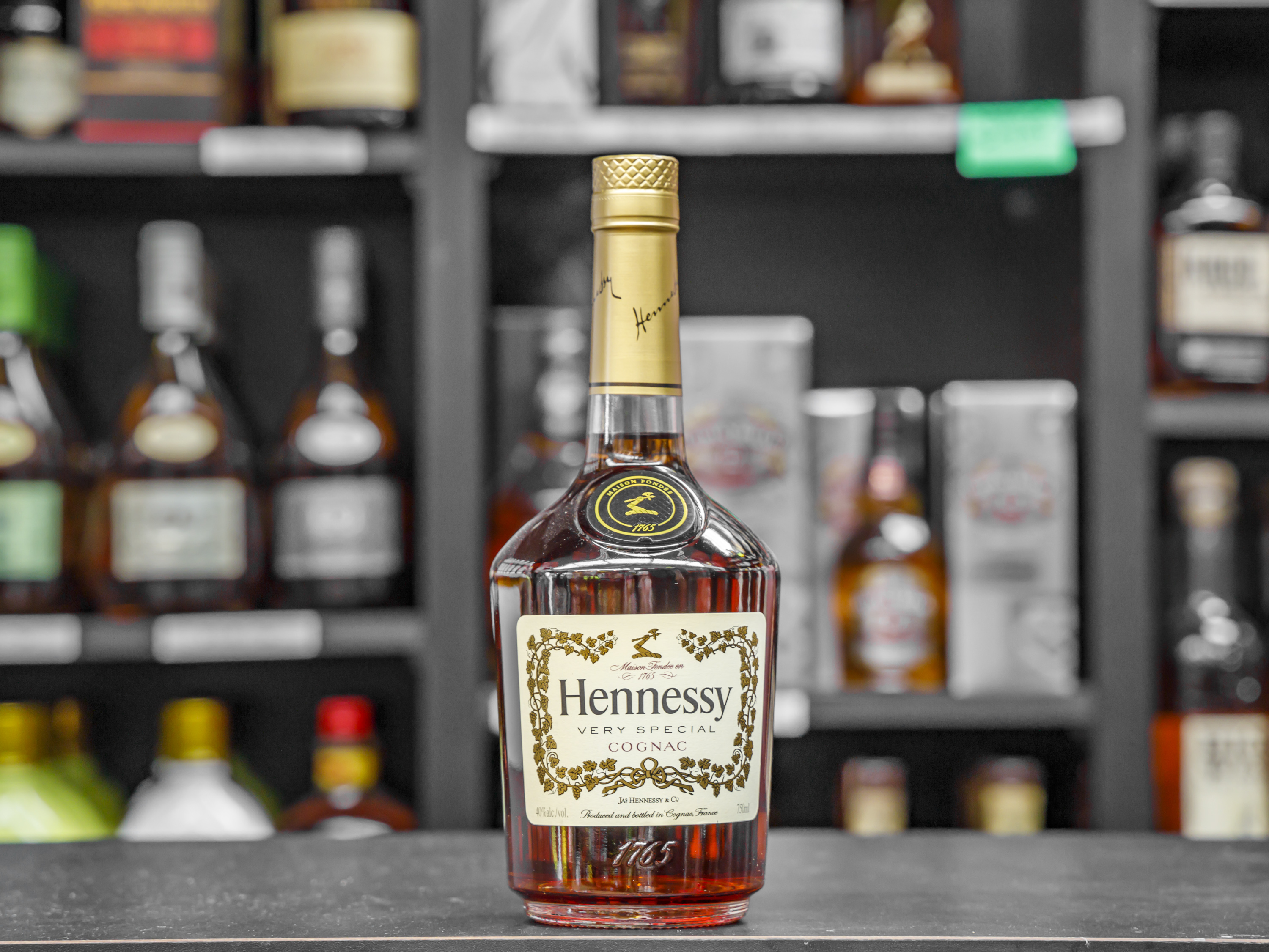 Order Hennessy VS, Cognac food online from Harry's Market store, San Diego on bringmethat.com