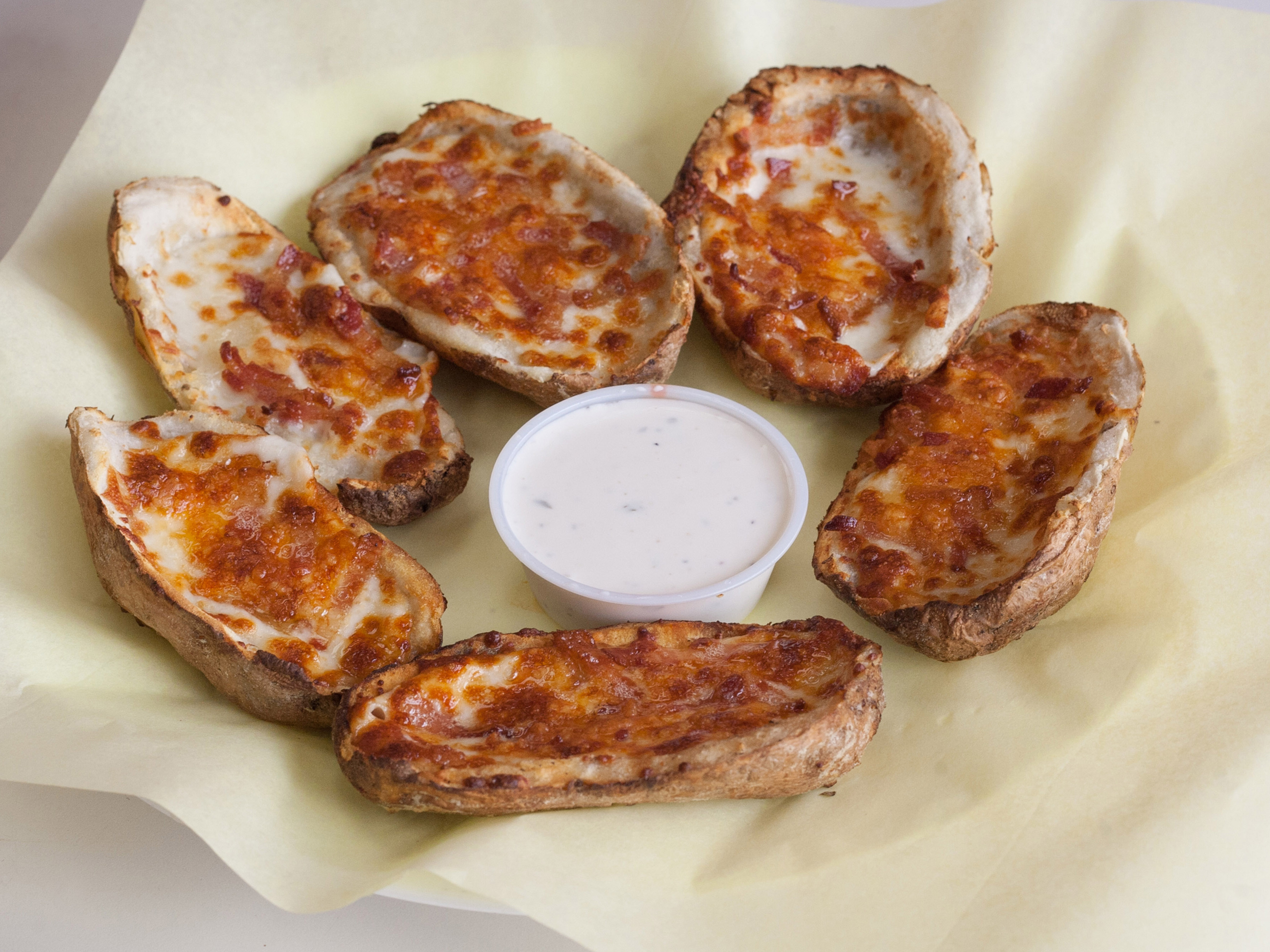 Order 6 Piece Potato Skins food online from Milano Flame Pizza & Pasta store, Reseda on bringmethat.com