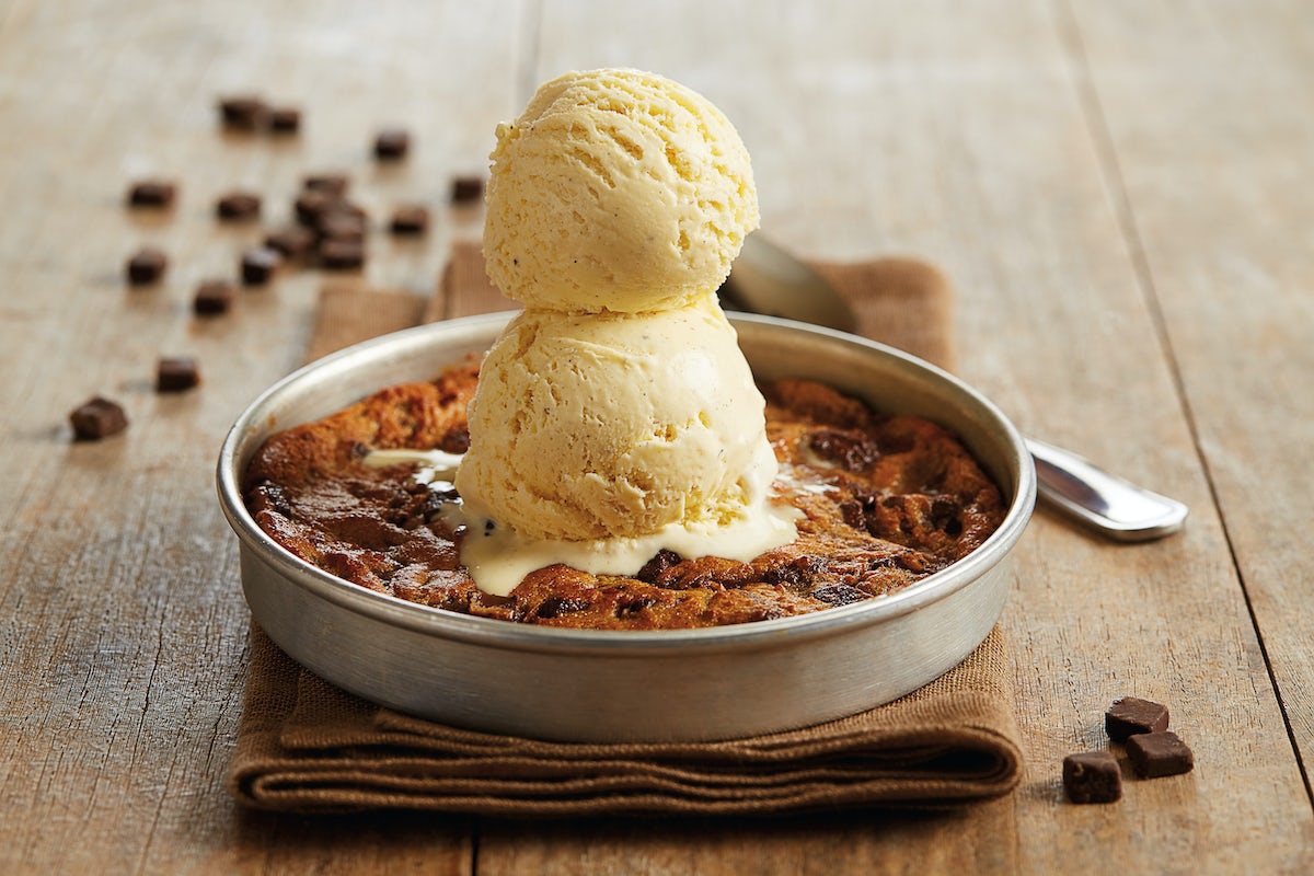 Order Chocolate Chunk Pizookie® food online from Bj Restaurant & Brewhouse store, Oxnard on bringmethat.com