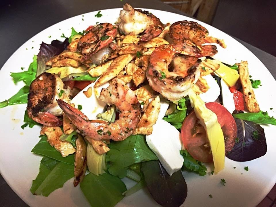 Order Jackie Salad - Salad food online from Villa Rosa Restaurant store, Burlington on bringmethat.com
