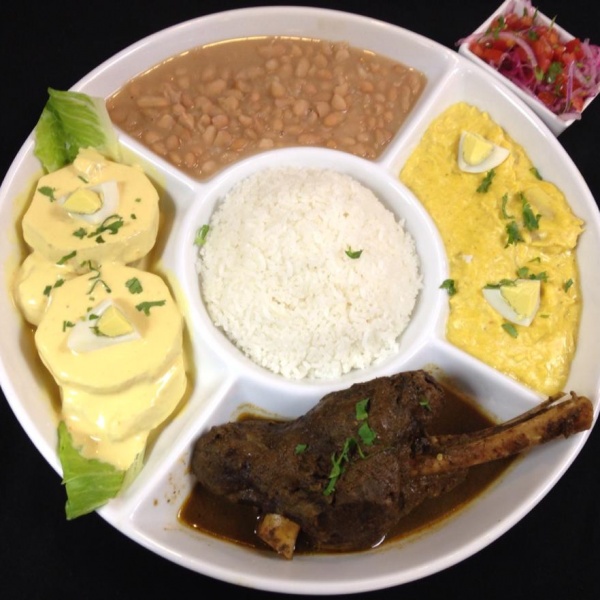 Order Piqueo Criollo food online from Chios Peruvian Grill store, Van Nuys on bringmethat.com