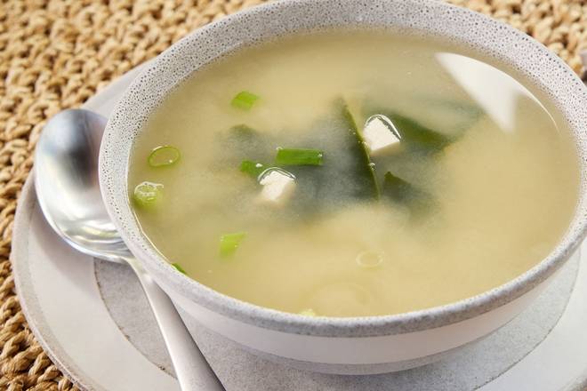Order MISO SOUP food online from Hibachi KO Cleveland store, Cleveland on bringmethat.com