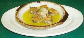 Order Stuffed Mushrooms with Crab Meat - Appetizer food online from Primas Pasta & Pizza Restaurant store, Fort Worth on bringmethat.com
