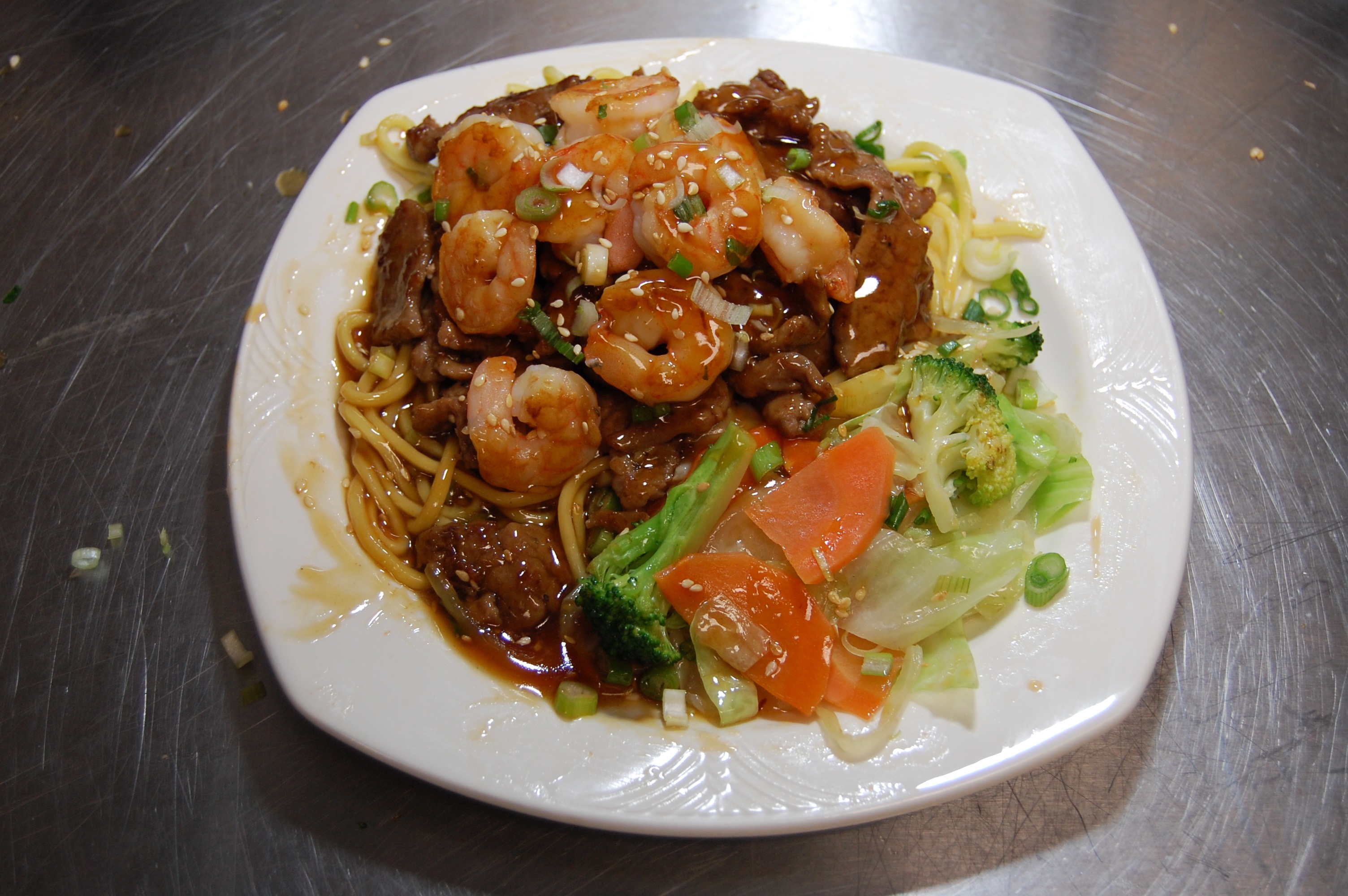 Order Beef and Shrimp Hibachi Combo food online from Hibachi Express store, Brandywine on bringmethat.com