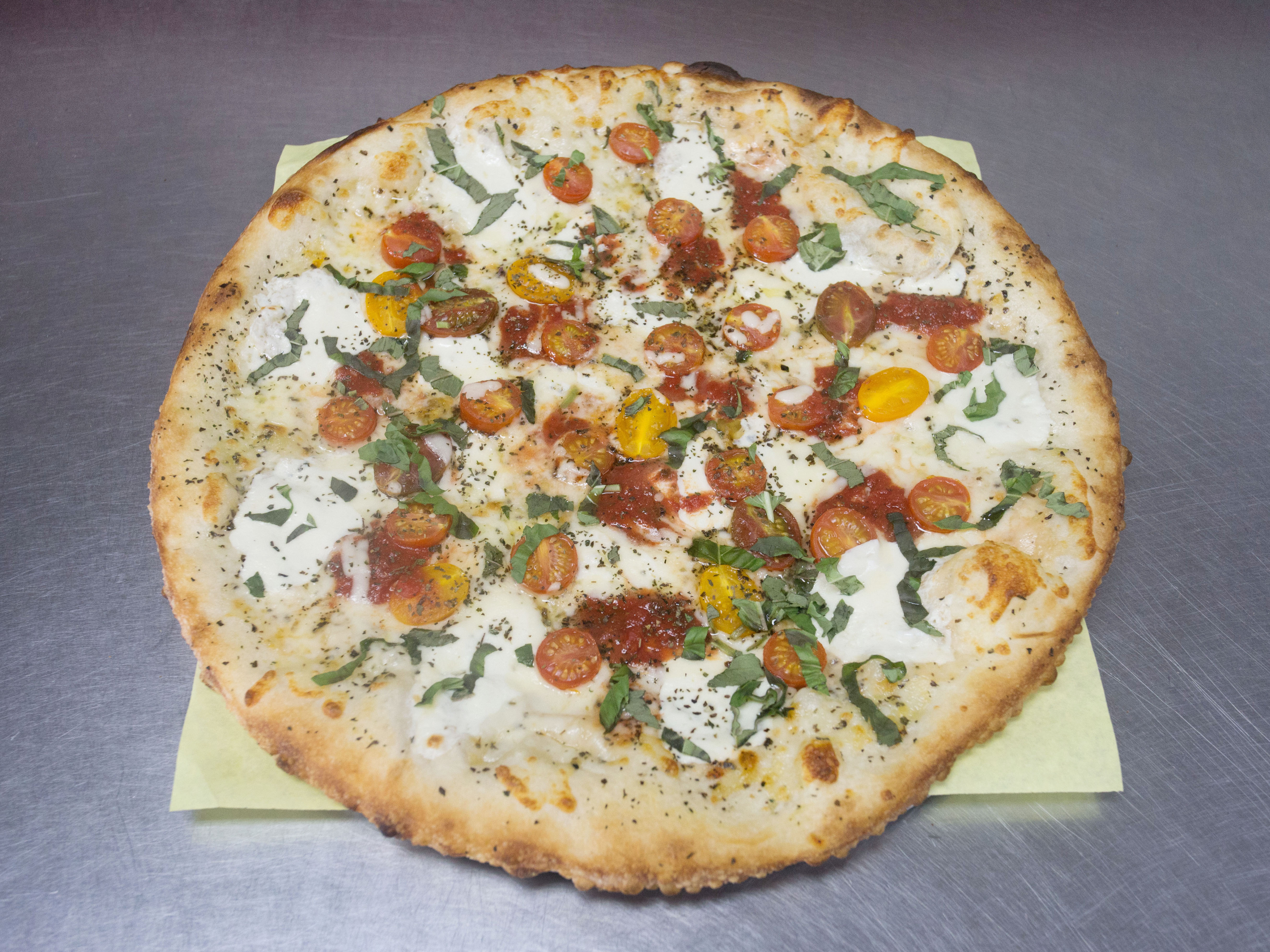 Order Margherita Pizza (White) food online from Yaghi Pizzeria store, San Antonio on bringmethat.com