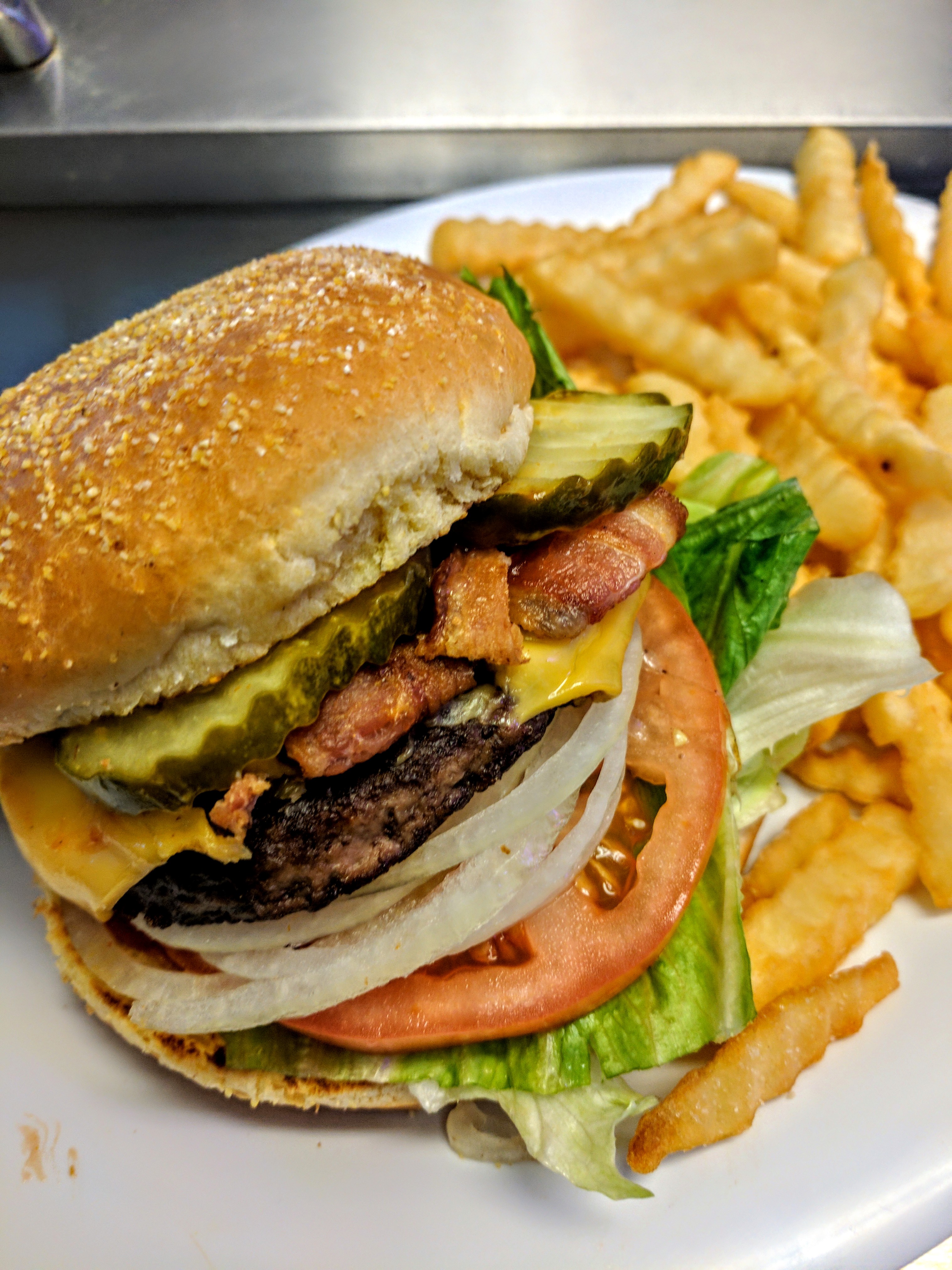 Order Bacon Cheeseburger food online from Eagle Restaurant store, Downers Grove on bringmethat.com