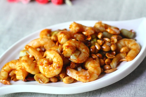 Order Kung Pao Shrimp宫保虾仁 food online from Frice store, Riverside on bringmethat.com