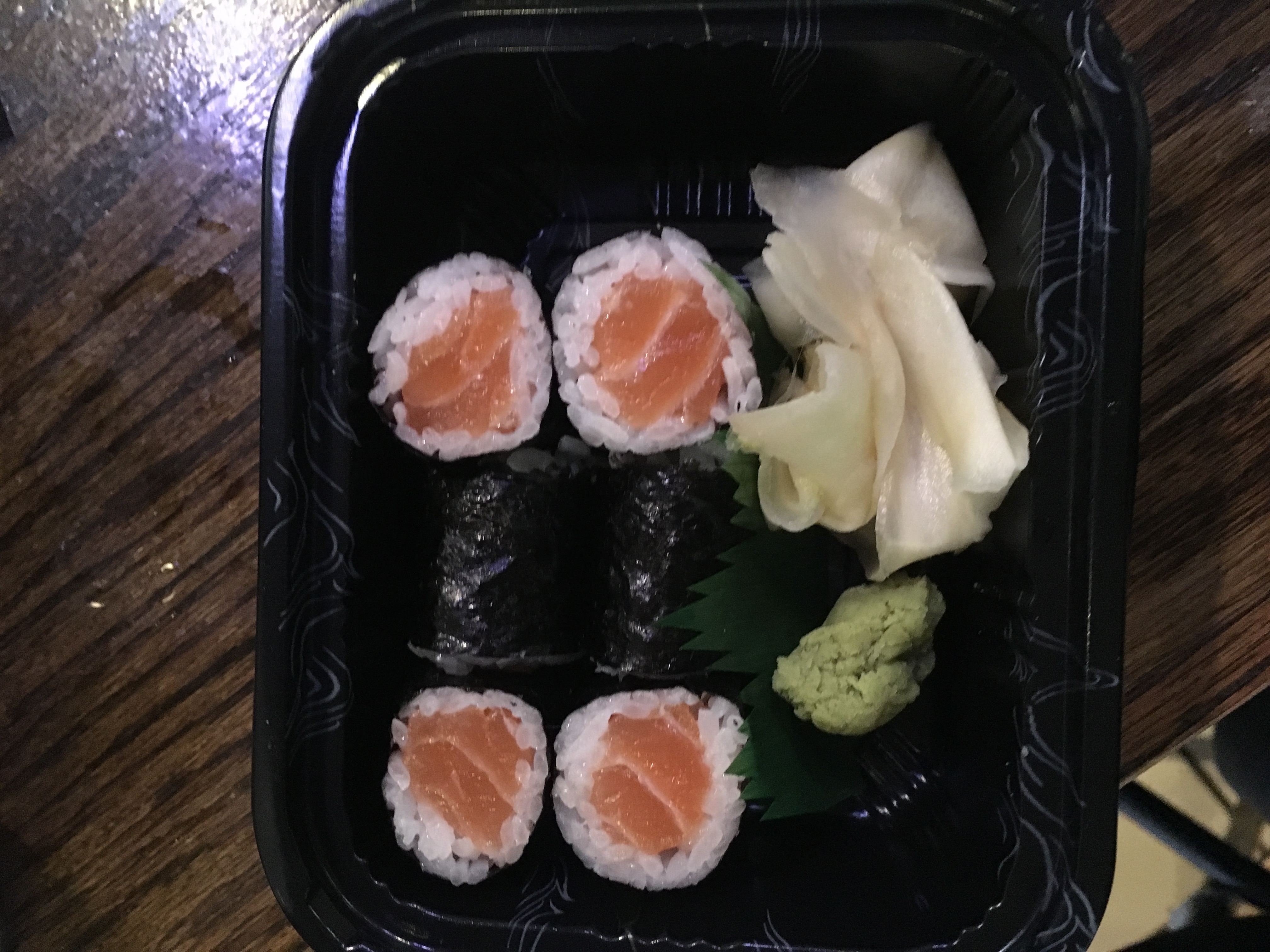 Order Salmon Roll food online from Kiseki store, Ridgefield Park on bringmethat.com