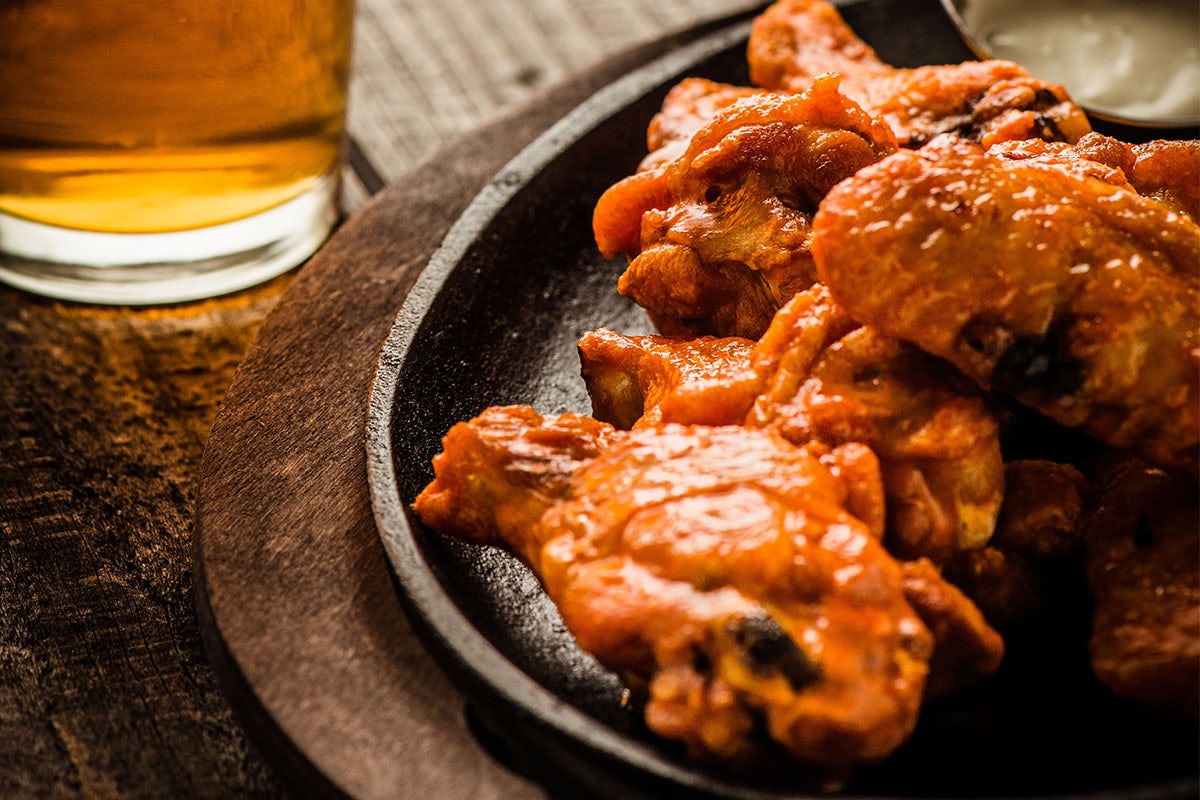 Order CHICKEN WINGS food online from Rock Bottom Restaurant & Brewery store, Homestead on bringmethat.com