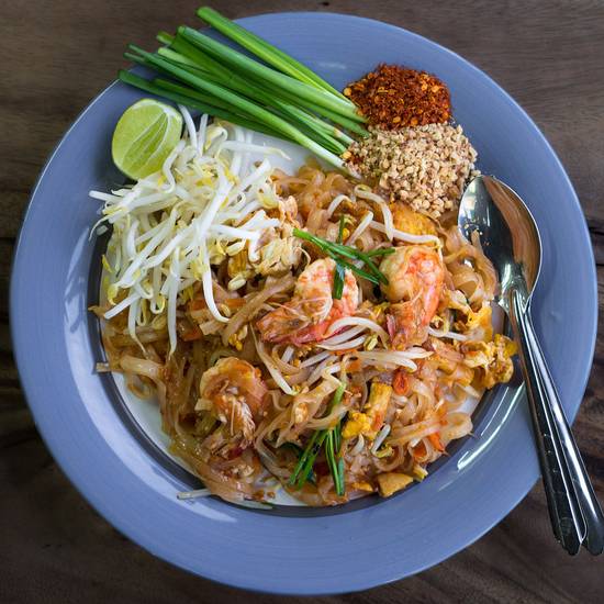 Order Saigon Pad Noodles food online from Saigon Saigon store, Arlington on bringmethat.com