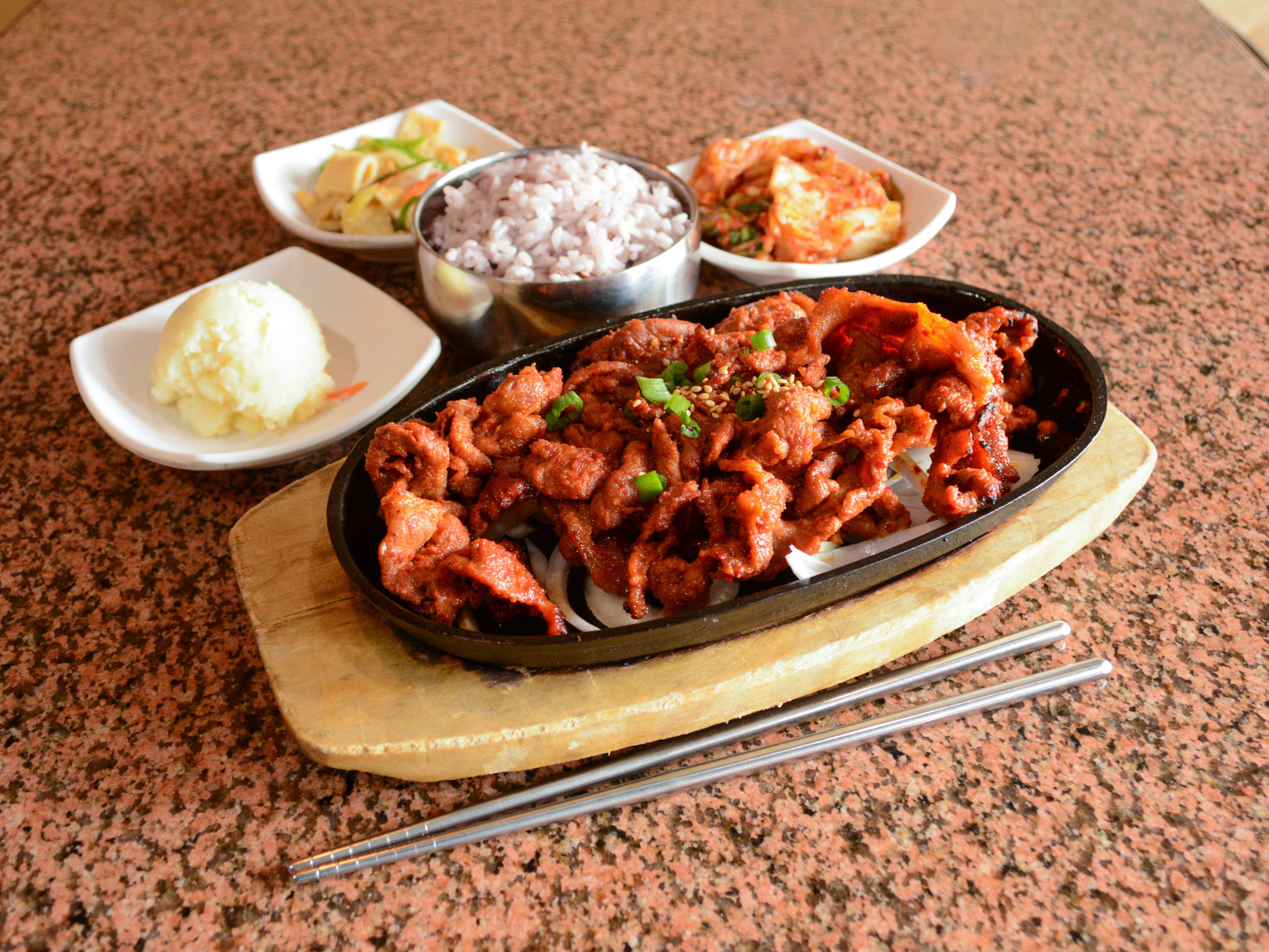 Order B4. Grilled Spicy Pork Bulgogi food online from Wuju Kbbq store, Lynnwood on bringmethat.com