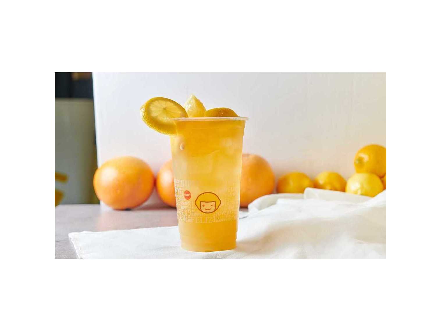 Order B1. Fresh Lemon Green Tea food online from Happy Lemon store, Foster City on bringmethat.com