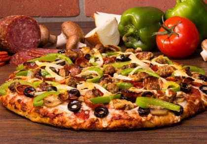 Order Everest Pizza - Small 10" (10 Slices) food online from Mountain Mikes Pizza store, San Leandro on bringmethat.com