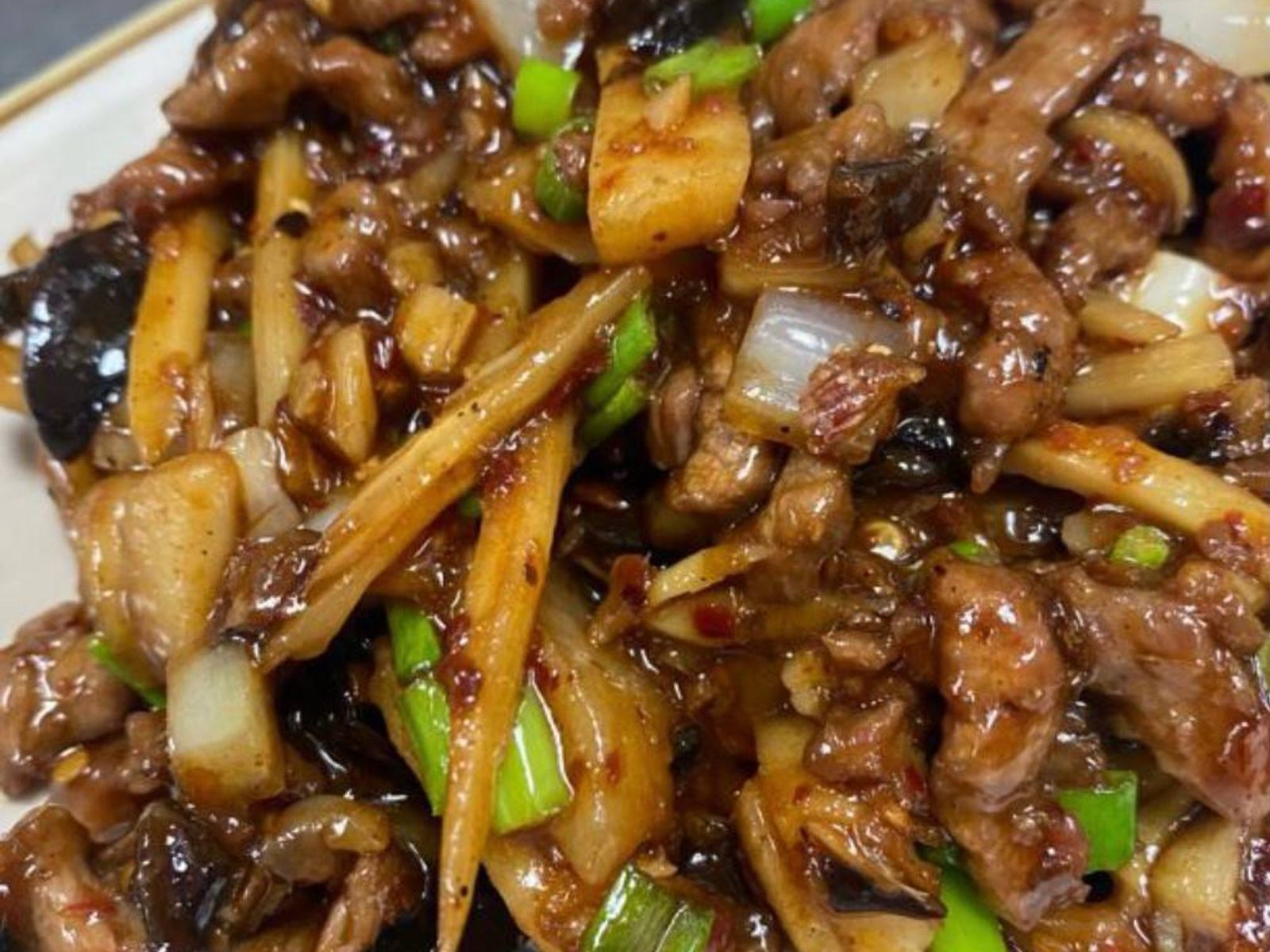 Order Beef Garlic Sauce food online from Rice Bowl Cafe store, Austin on bringmethat.com