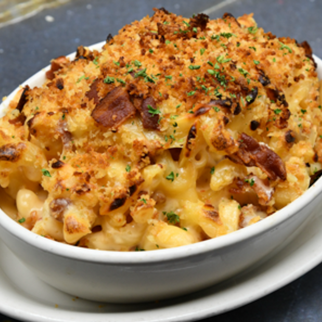 Order Bacon & Onion Macaroni & Cheese food online from Morton The Steakhouse store, Chicago on bringmethat.com