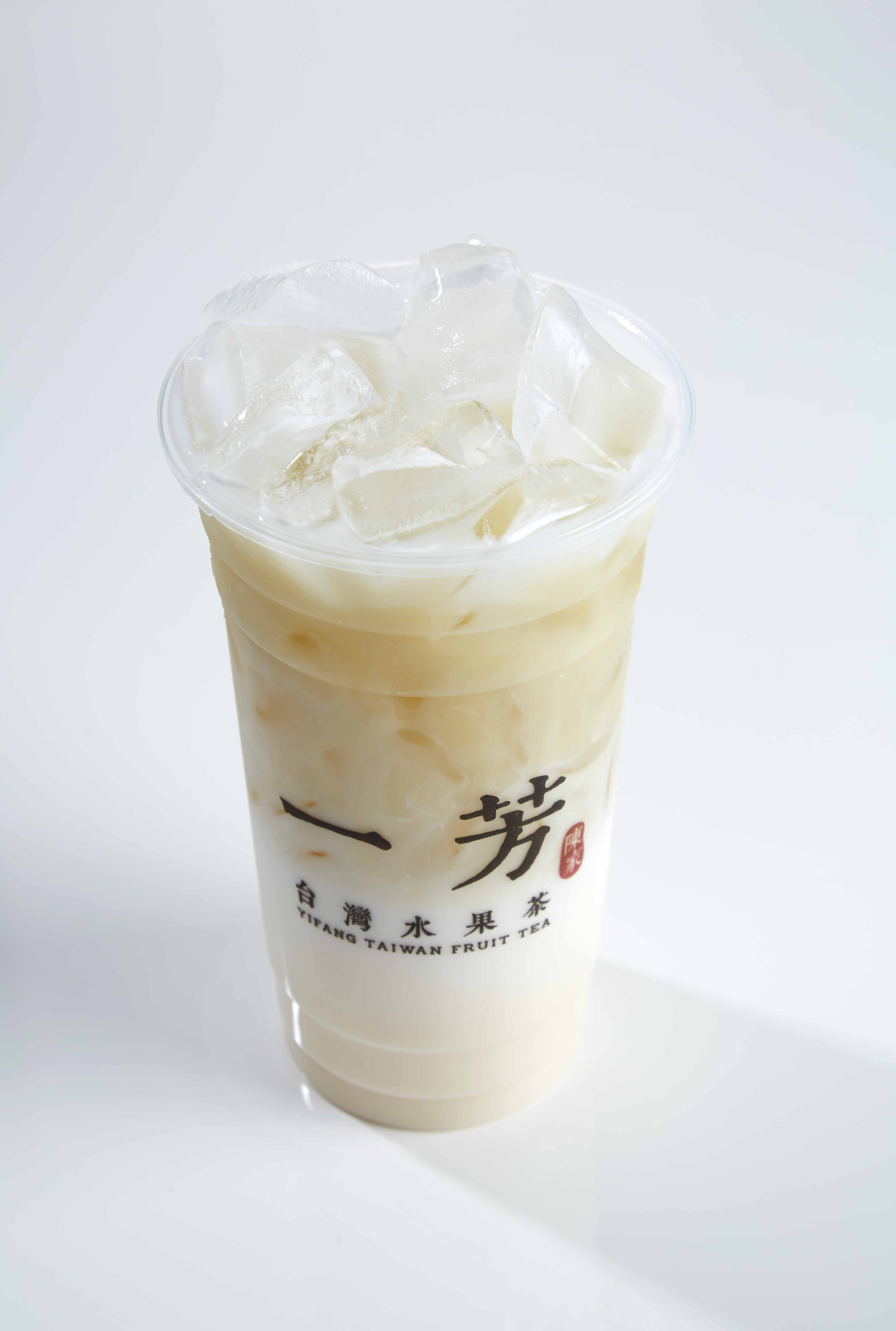 Order Sugar Cane Latte / 溪口甘蔗牛奶 food online from Yifang Taiwan Fruit Tea store, San Francisco on bringmethat.com