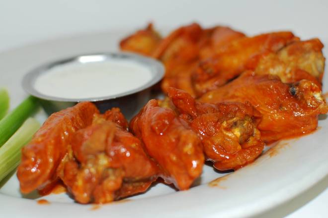 Order 50 Buffalo Wings food online from Poor Richard's Restaurant store, Gainesville on bringmethat.com