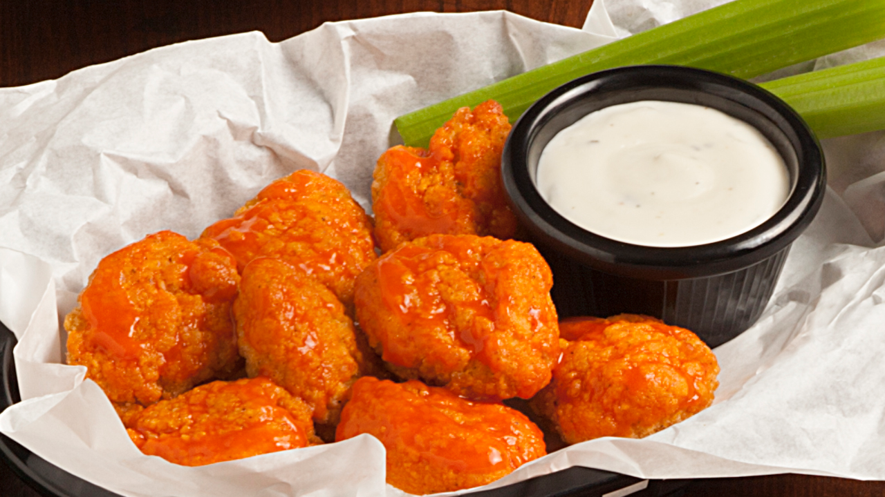 Order Boneless Wings food online from Round Table Pizza store, San Jose on bringmethat.com