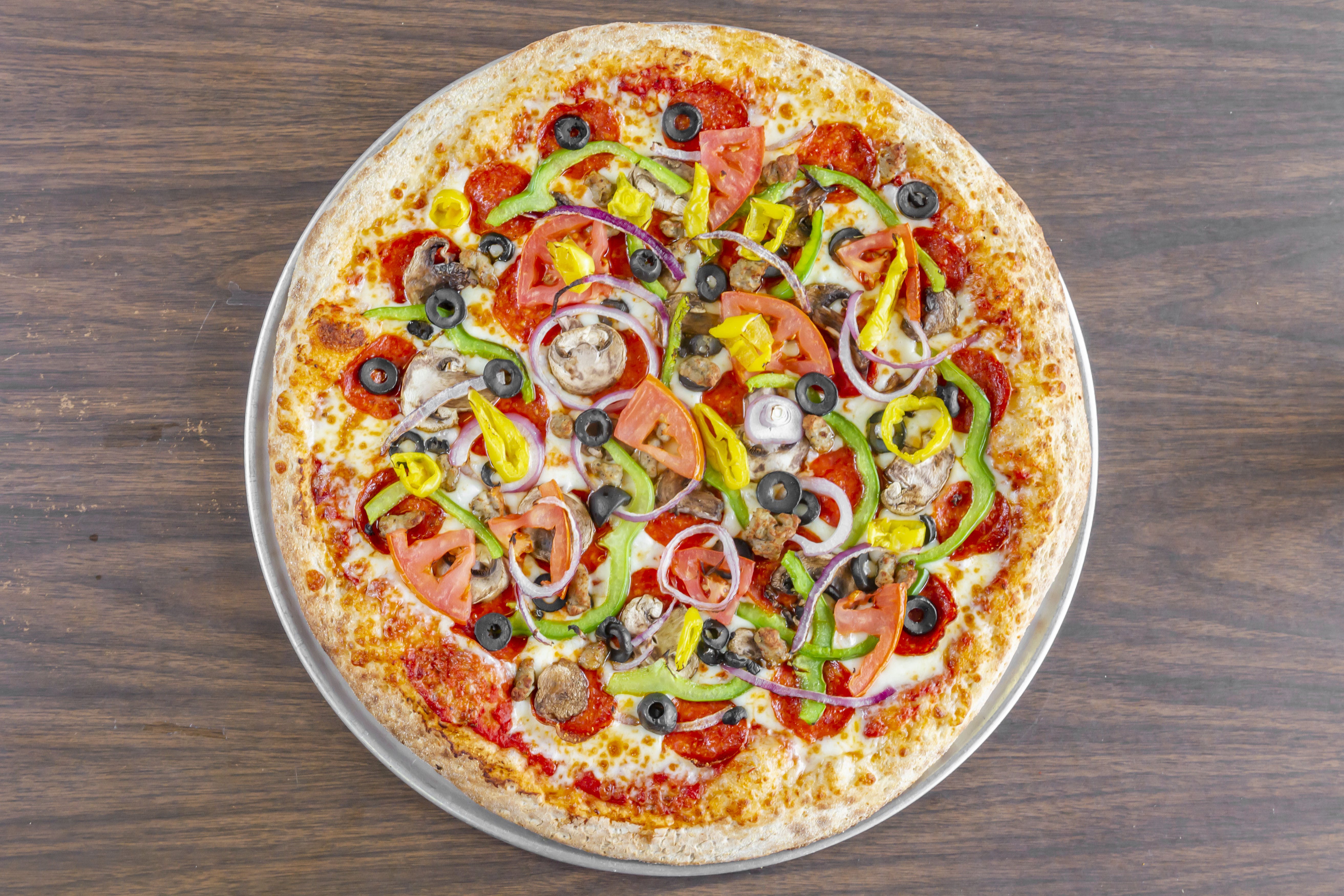 Order 1.Full House Pizza - Medium 12" food online from Happy House Pizzeria store, Deale on bringmethat.com