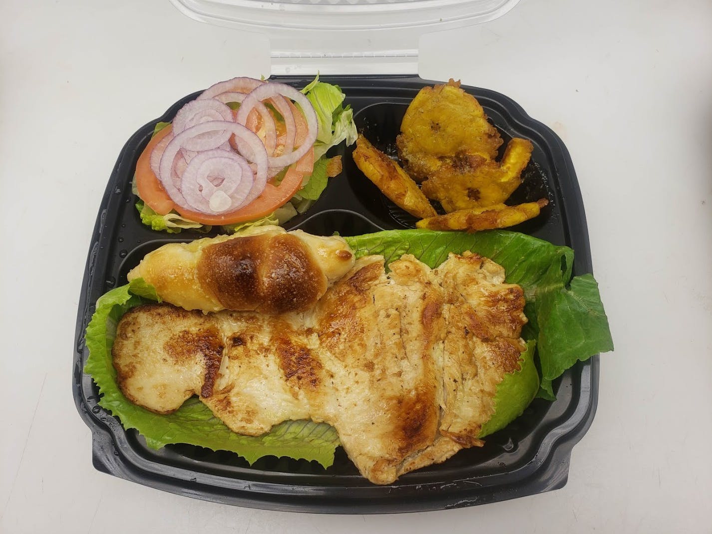 Order Chicken Breast with Onions - Platter food online from Amigos Restaurant & Pizza store, Cheltenham on bringmethat.com