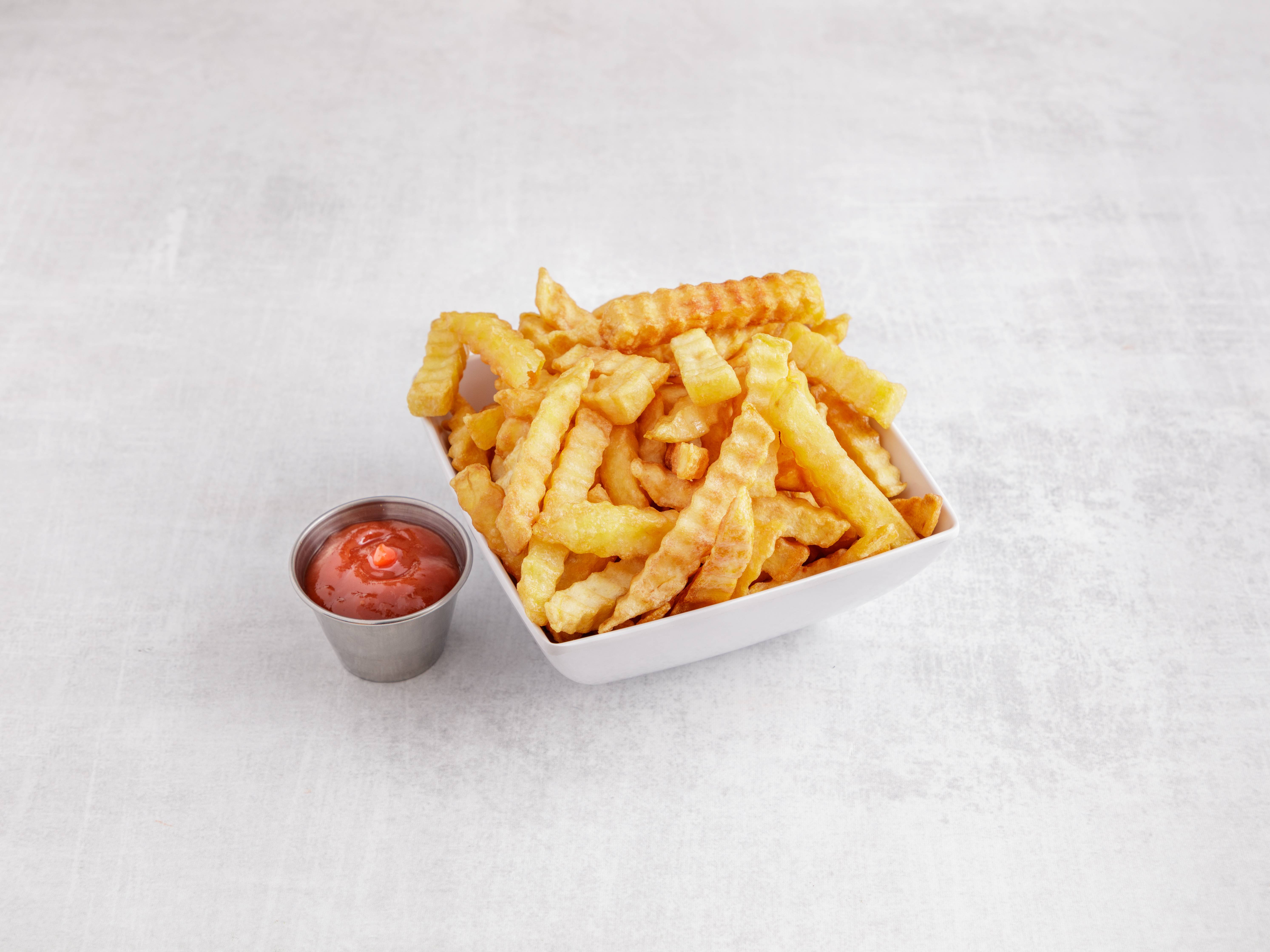 Order French Fries food online from Sabrina Pizza & Catering store, East Windsor on bringmethat.com