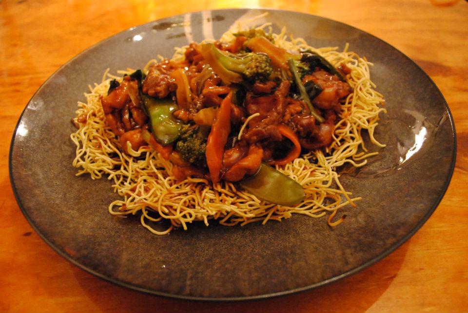Order House Special Pan Fried Noodle food online from Buddha Delight store, Marietta on bringmethat.com