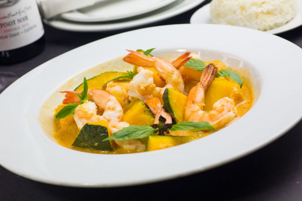 Order 68. Pumpkin Curry food online from Thai Dishes store, Santa Monica on bringmethat.com