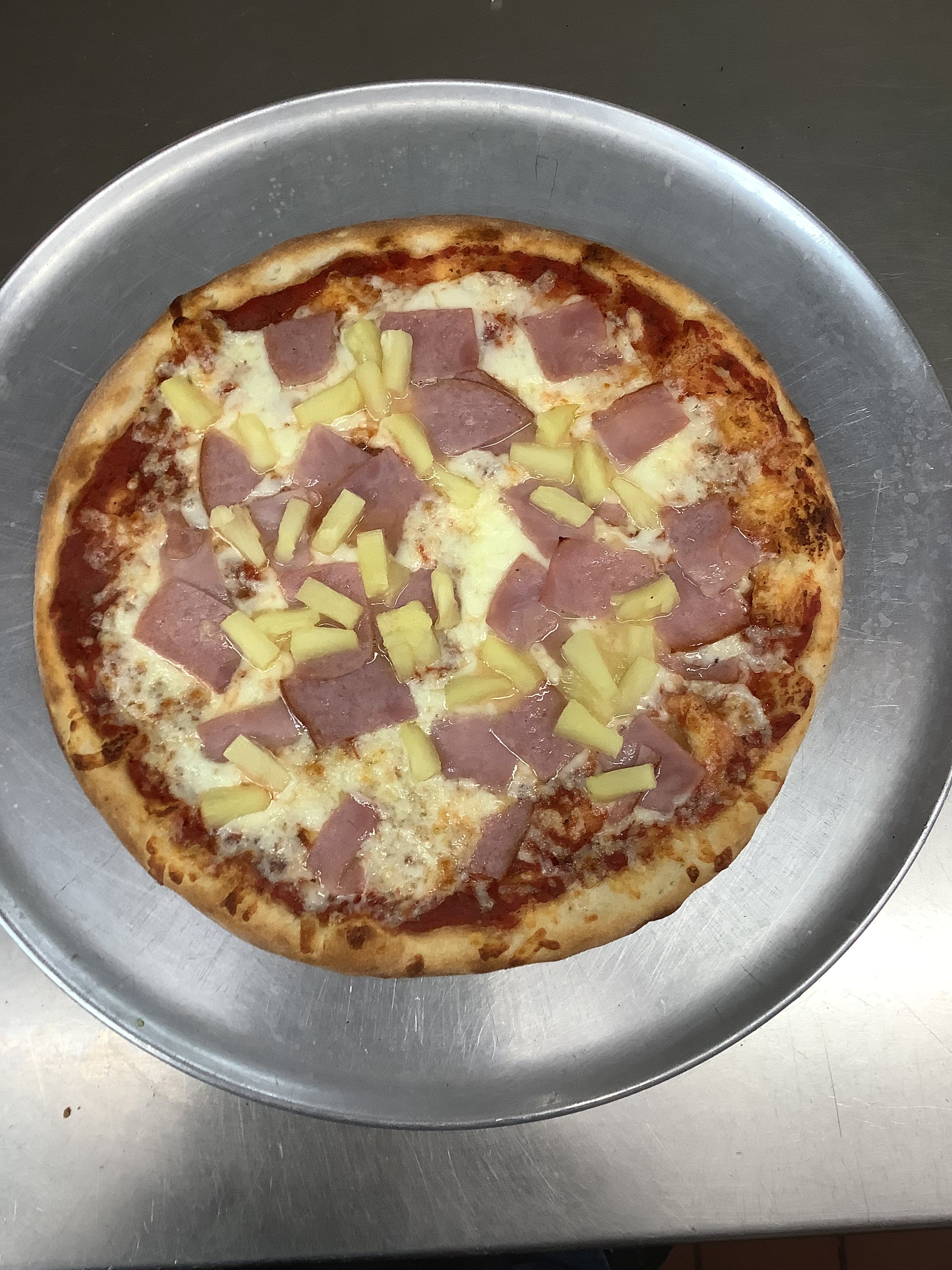 Order Hawaiian Pizza - 12'' food online from Philly Grill - Diane Ave store, San Diego on bringmethat.com