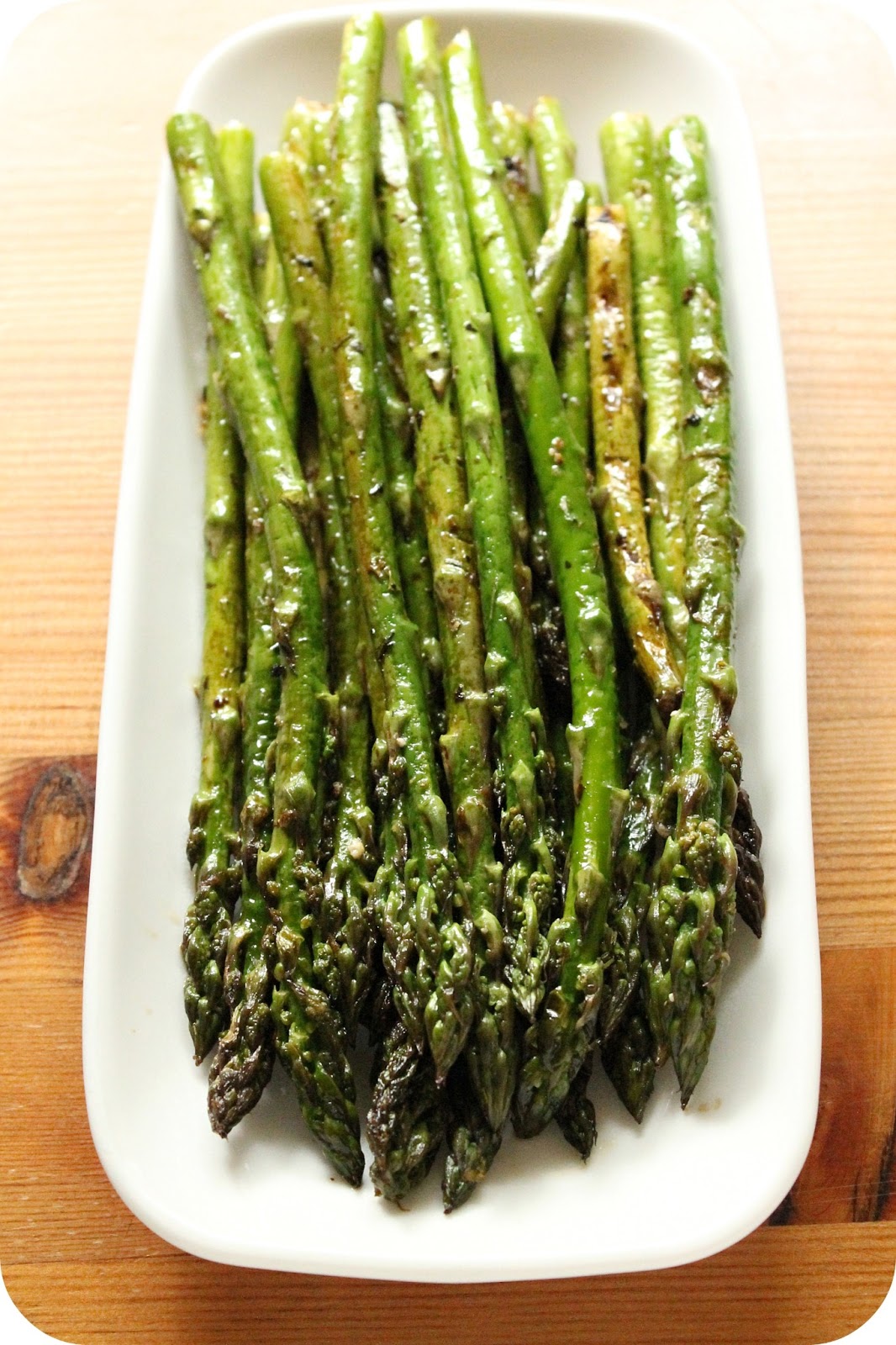 Order Grilled Asparagus food online from Pizza boy store, Glendale on bringmethat.com