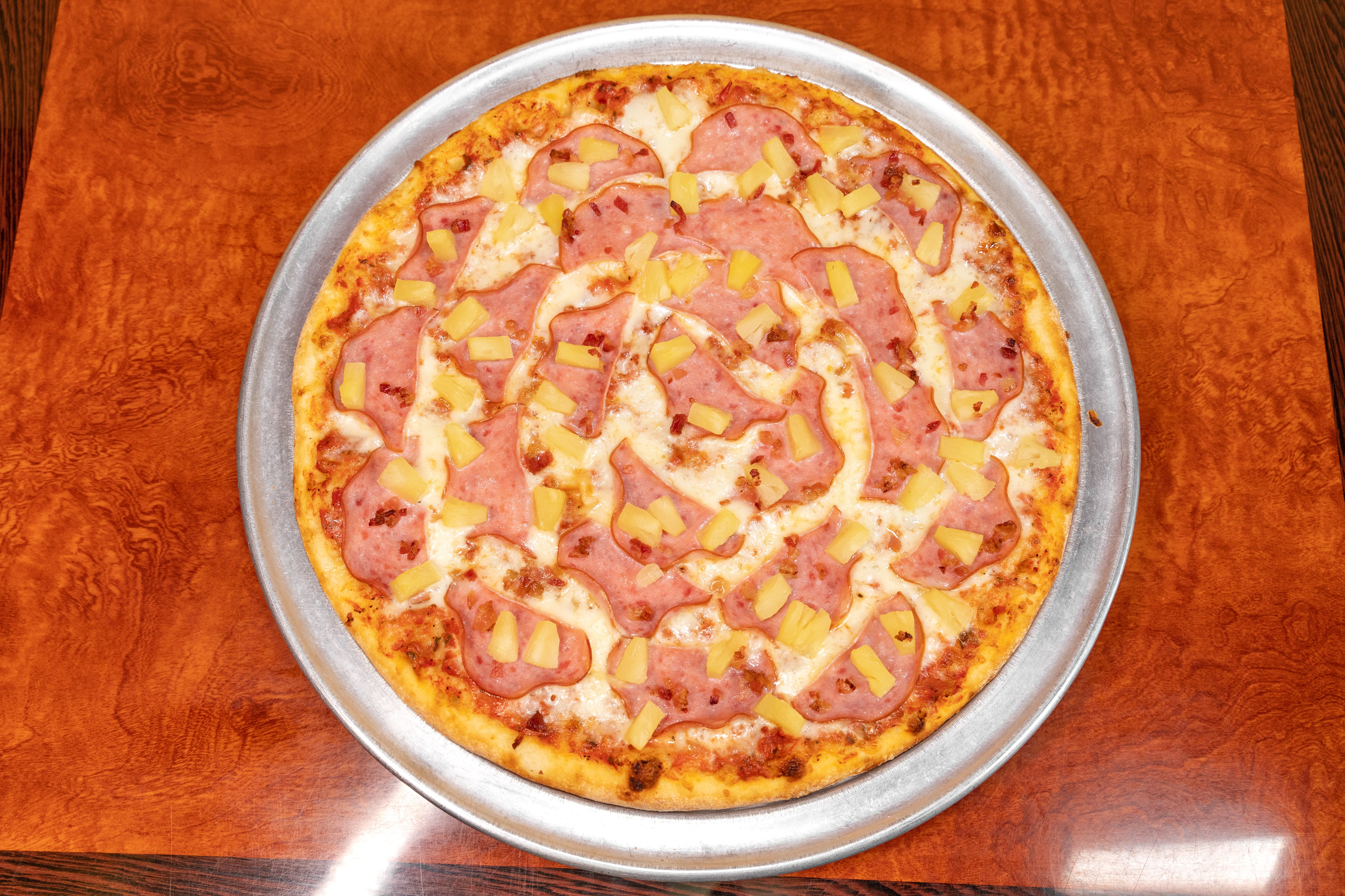 Order Hawaiian Pizza - Personal 10" (4 Slices) food online from Empanada Man Pizzeria store, Lake Forest on bringmethat.com