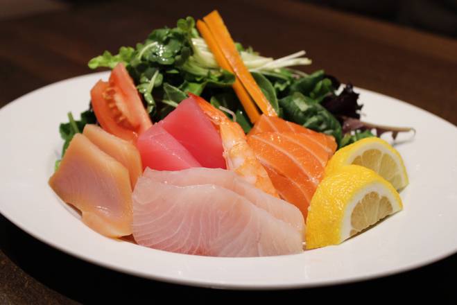 Order Sashimi Salad food online from O2 Restaurant store, Simi Valley on bringmethat.com