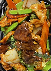 Order H2. Szechuan Combination food online from Panda Chef store, Sachse on bringmethat.com