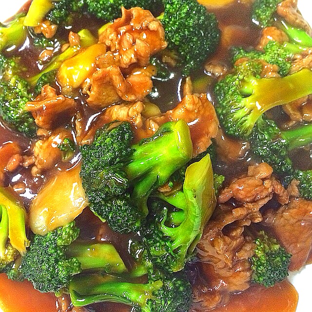 Order Beef with Broccoli food online from May Dragon Chinese Restaurant store, Dallas on bringmethat.com