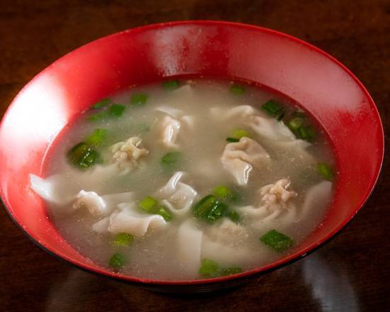 Order 雞湯抄手 Authentic Wonton Soup food online from Han Dynasty store, Royersford on bringmethat.com