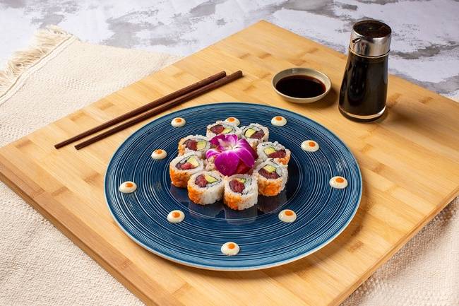 Order Spicy Tuna Roll food online from Yamachen Sushi store, Virginia Beach on bringmethat.com