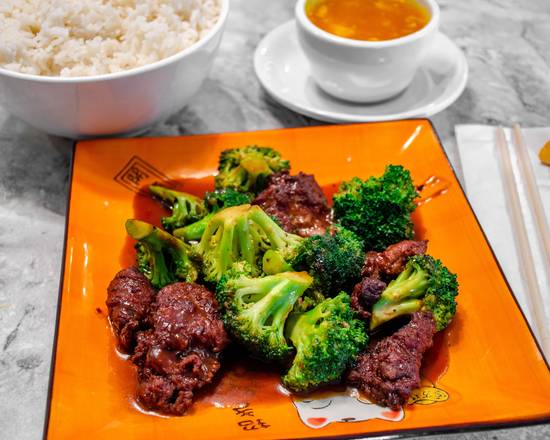 Order Beef with Vegetables food online from China Inn store, Crawfordsville on bringmethat.com