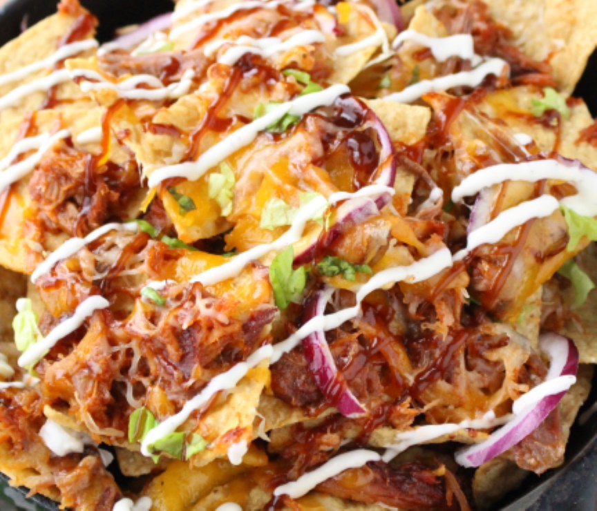 Order Pulled Pork Nachos food online from Fatty Magoos Bar & Eatery store, Bolingbrook on bringmethat.com