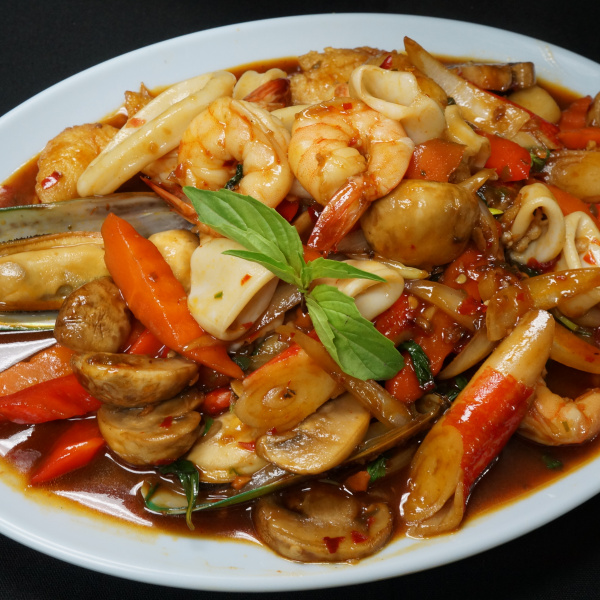 Order 74. Spicy Seafood food online from Somboon Thai Food store, Santa Ana on bringmethat.com