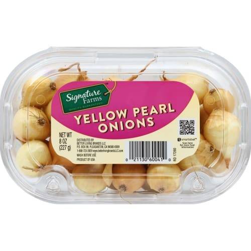 Order Signature Farms · Yellow Pearl Onions (8 oz) food online from Shaw's store, Concord on bringmethat.com