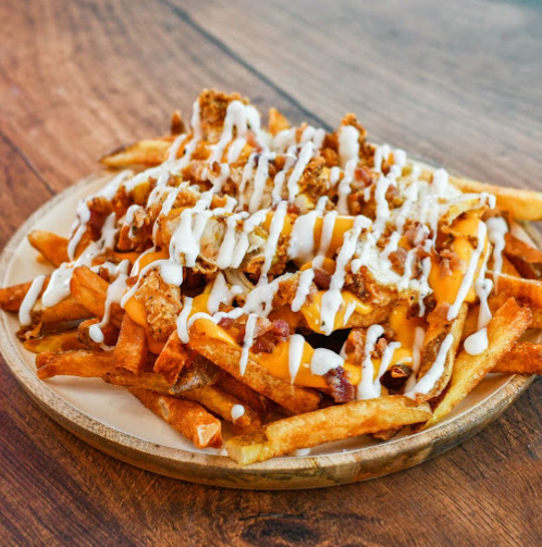 Order Cheesy Chicken Bacon Ranch Fries food online from Wing Crave store, Greenville on bringmethat.com