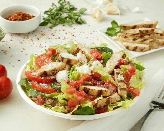 Order Chicken Caprese Entree food online from Donatos Pizza store, Columbus on bringmethat.com